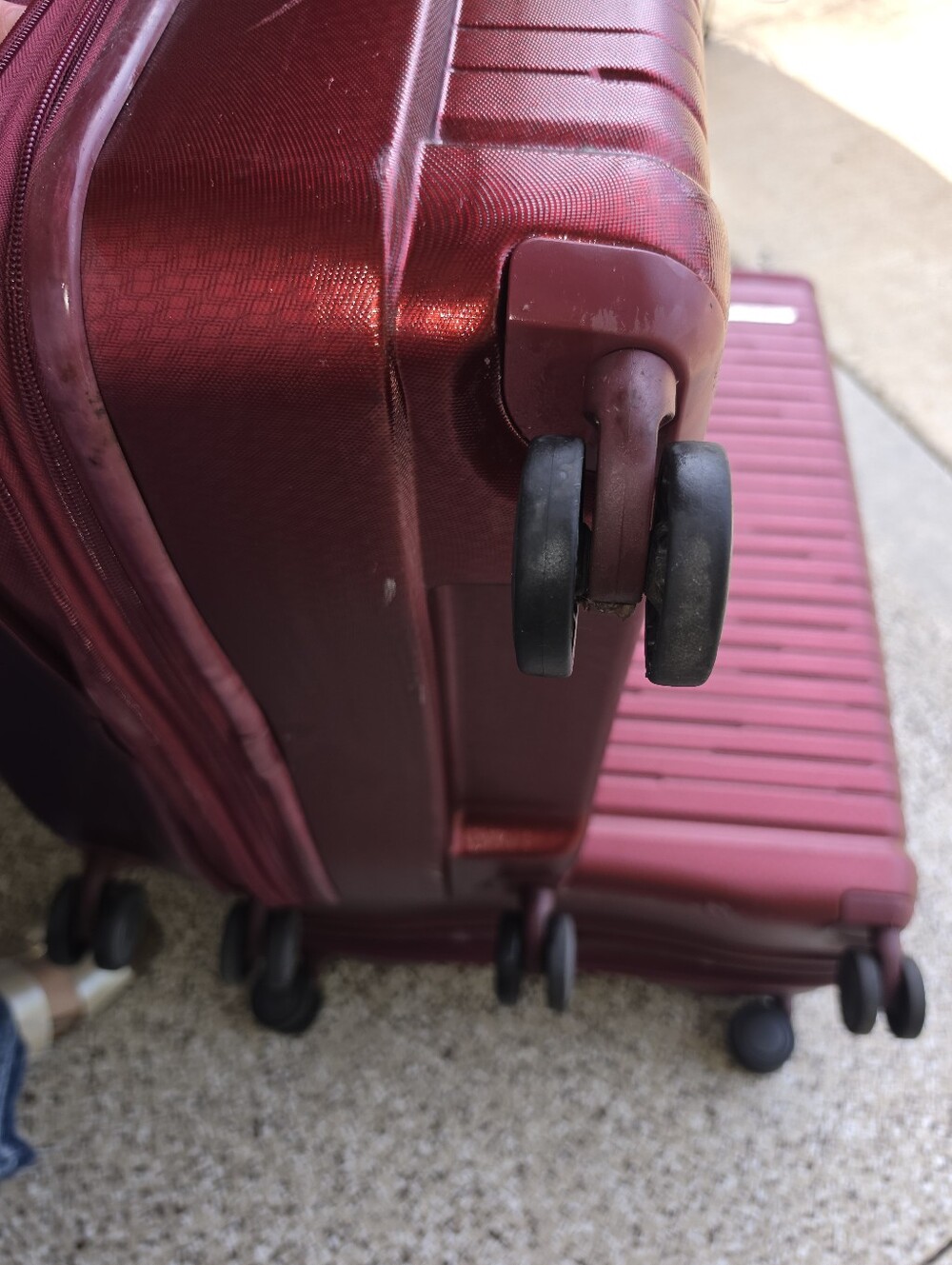 Samsonite Large Hard Shell Check In - Picture 12 of 16